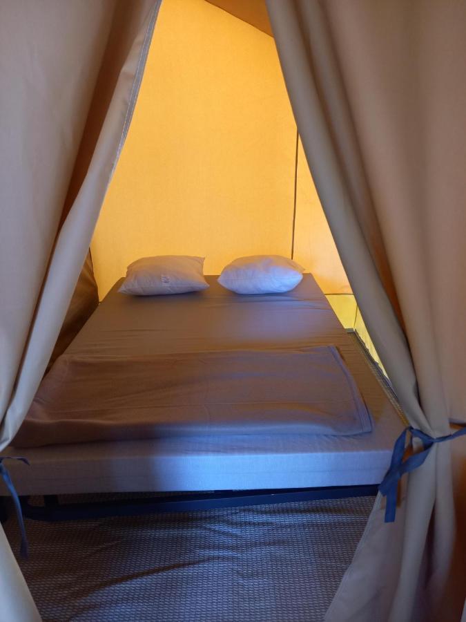 Camping Onlycamp Les Pins Nancay 외부 사진