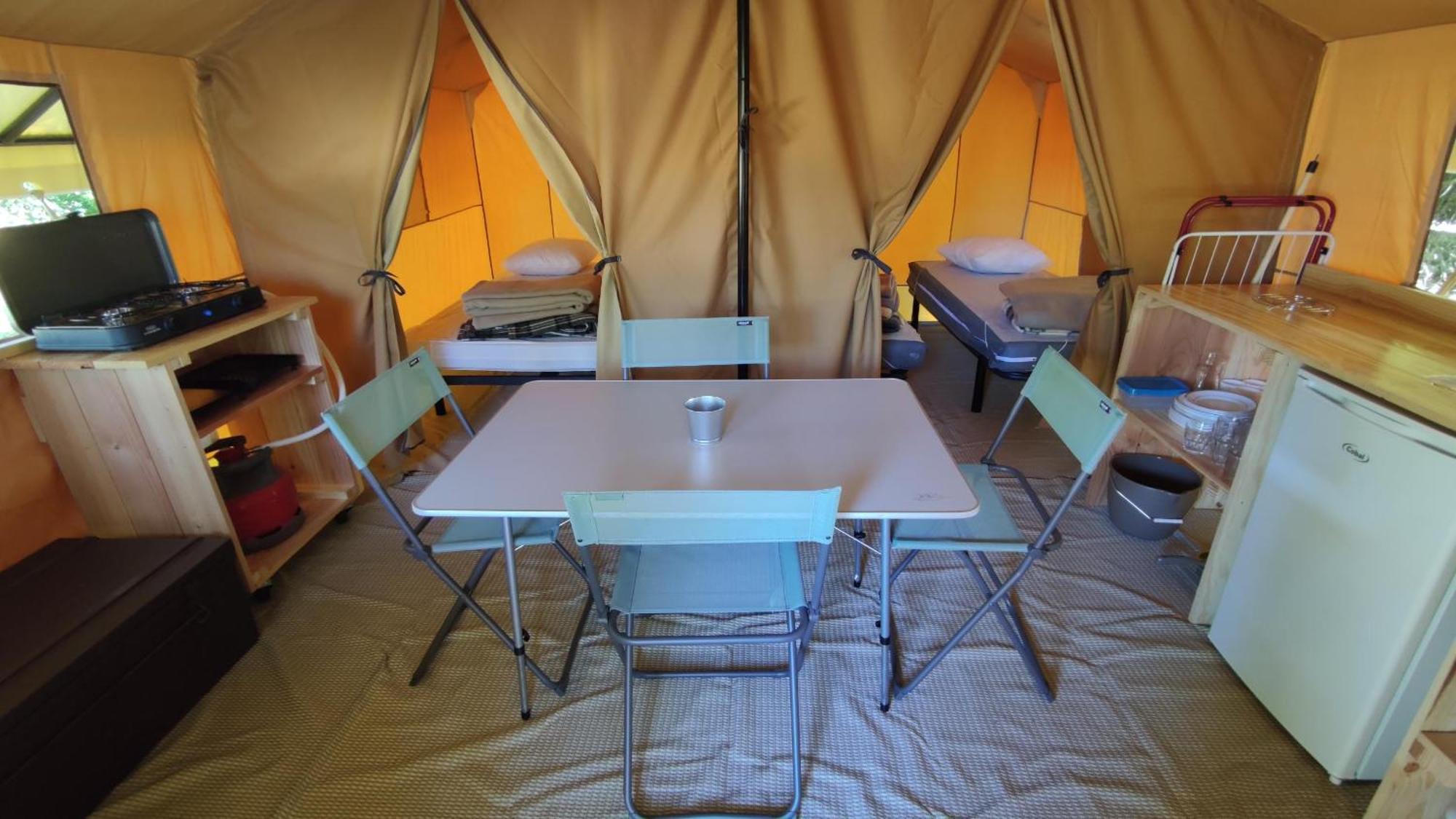 Camping Onlycamp Les Pins Nancay 외부 사진